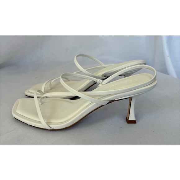 Steve Madden Women's Locke Strappy Mid-Heel Dress Sandals White Size 8 NWT/ Box - Picture 3 of 6